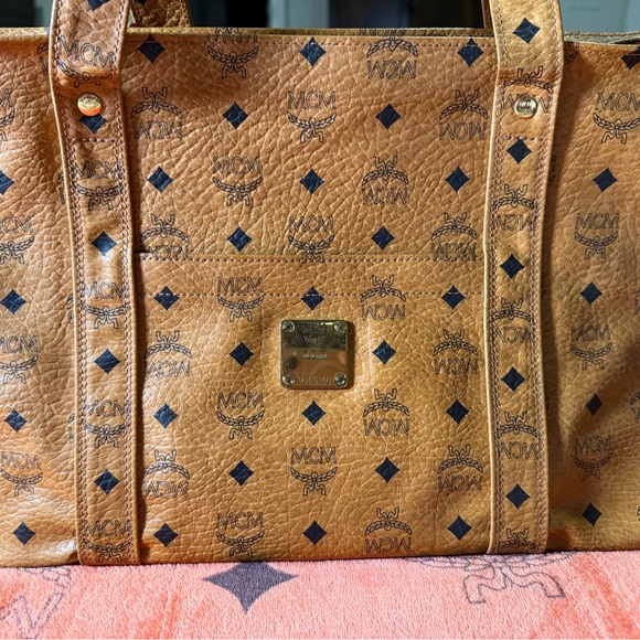 MCM Long Handle Tote Bag - Picture 4 of 7